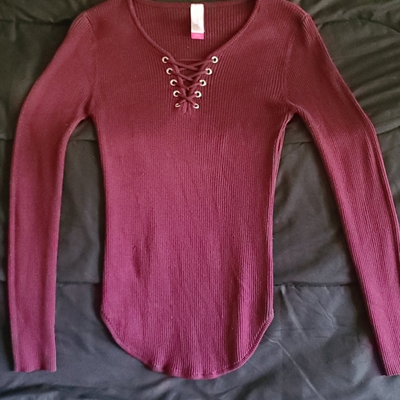 No Boundaries Tops - Long Sleeve